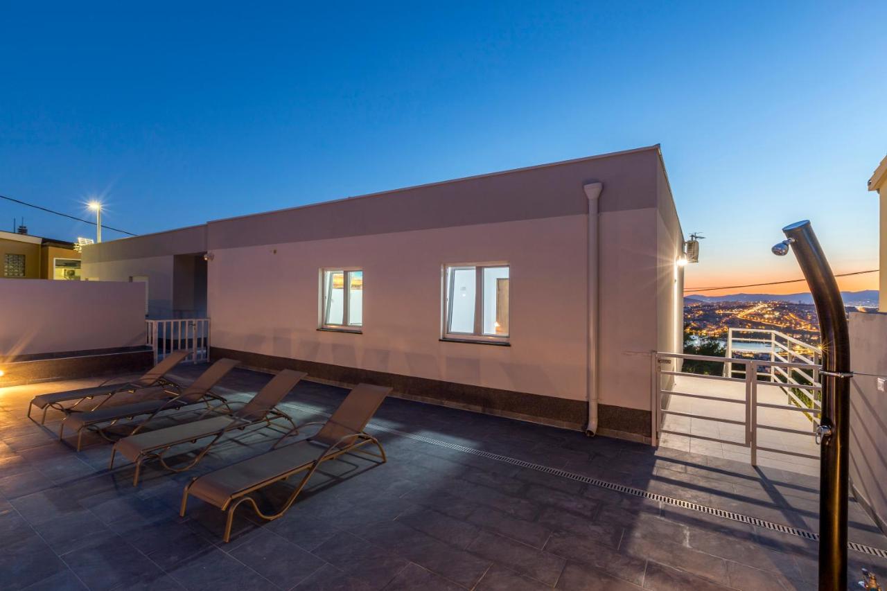 House With Private Pool Magdalena Apartment Podstrana Exterior photo