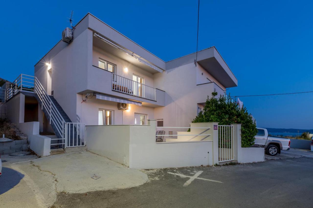 House With Private Pool Magdalena Apartment Podstrana Exterior photo