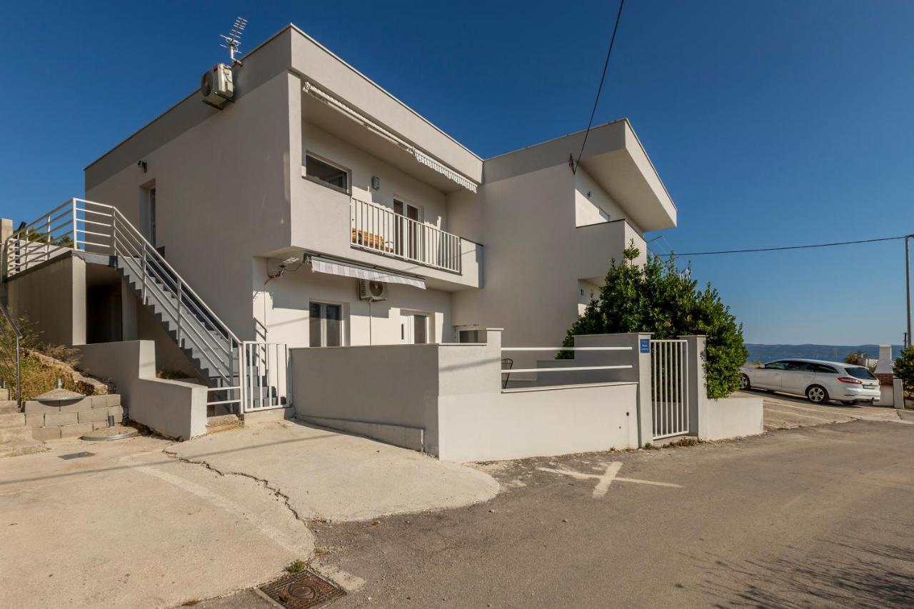 House With Private Pool Magdalena Apartment Podstrana Exterior photo